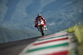 九游网页版入口-凯撒酋长在国内赛事中取得优异成绩，凯撒酋长足球俱乐部